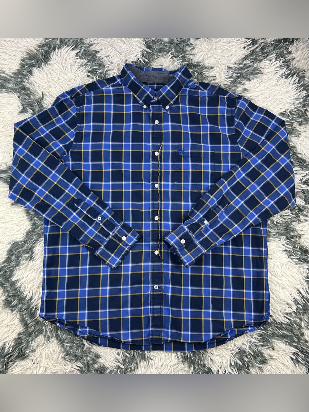 American Eagle Men’s Blue Plaid Classic Fit Button Down Shirt Size XL